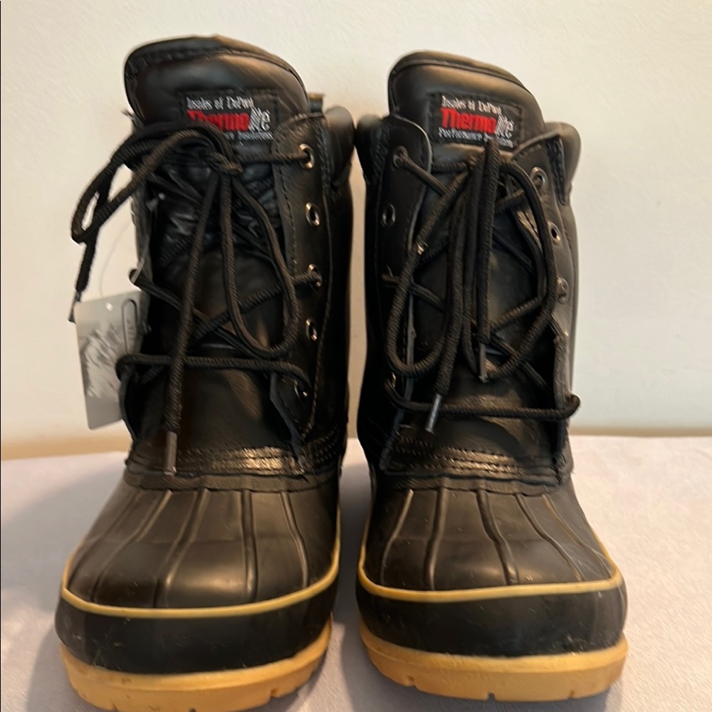 NWT Thermolite Black and Tan Weatherproof Winter Boots Size 9.5